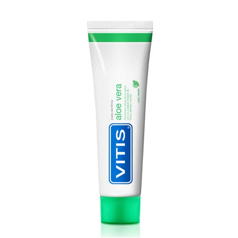Toothpaste Vitis Aloe Vera with mint flavor 15 ml
