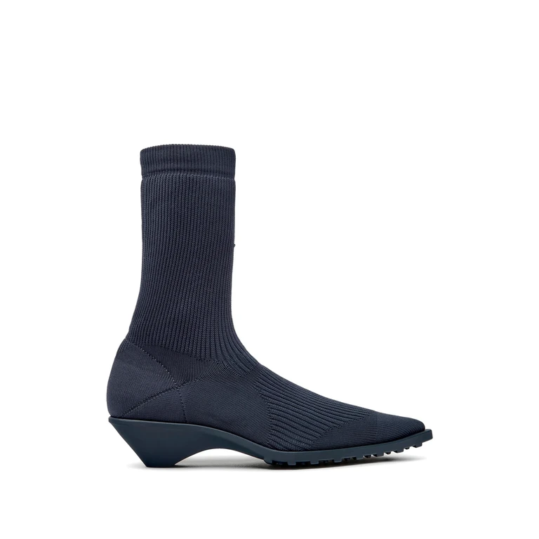 Anna Pointed-toe Ankle Boots