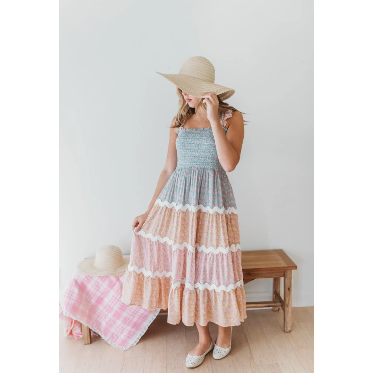 Women's Summer Floral Smocked Dress