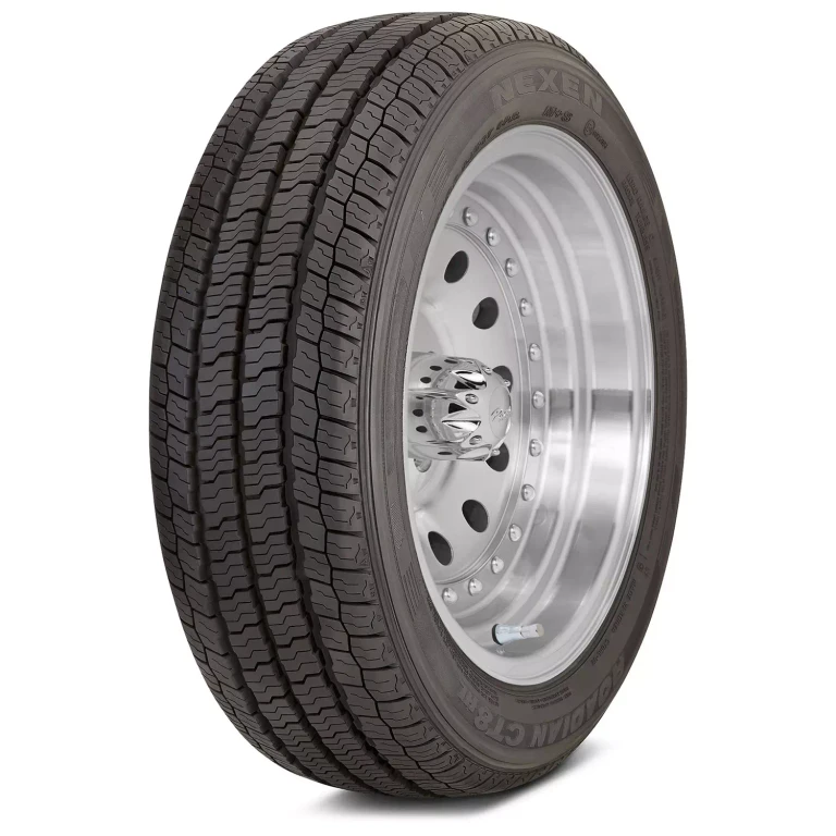 Pneu Nexen Roadian CT8 HL