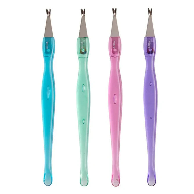 Cuticle trimming 46