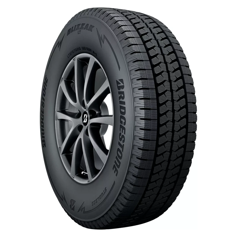 Blizzak LT - LT245/70R17/E 119/116R Tire