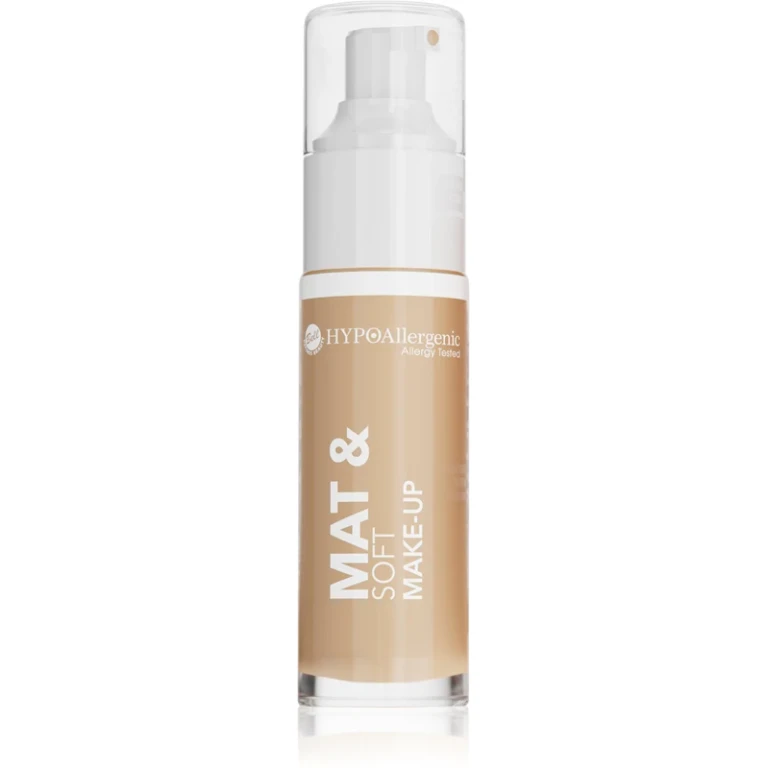 Hypoallergenic Mat&Soft lightweight mattifying foundation color 05 Olive Beige 30 ml