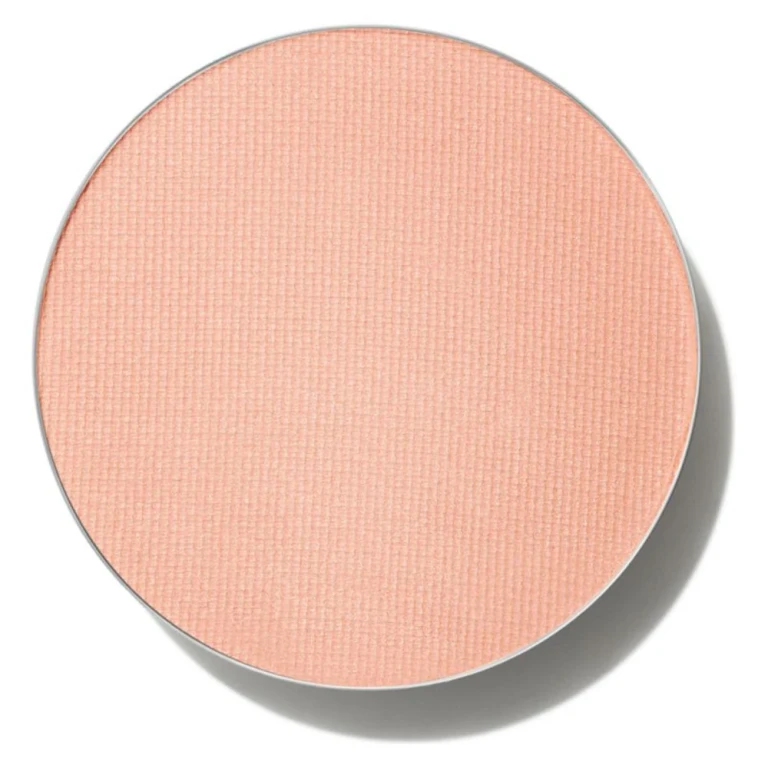 Mac Matte Powder Eyeshadow Refill Kiss - Matte Eyeshadow Refill 1.5g How powerful!