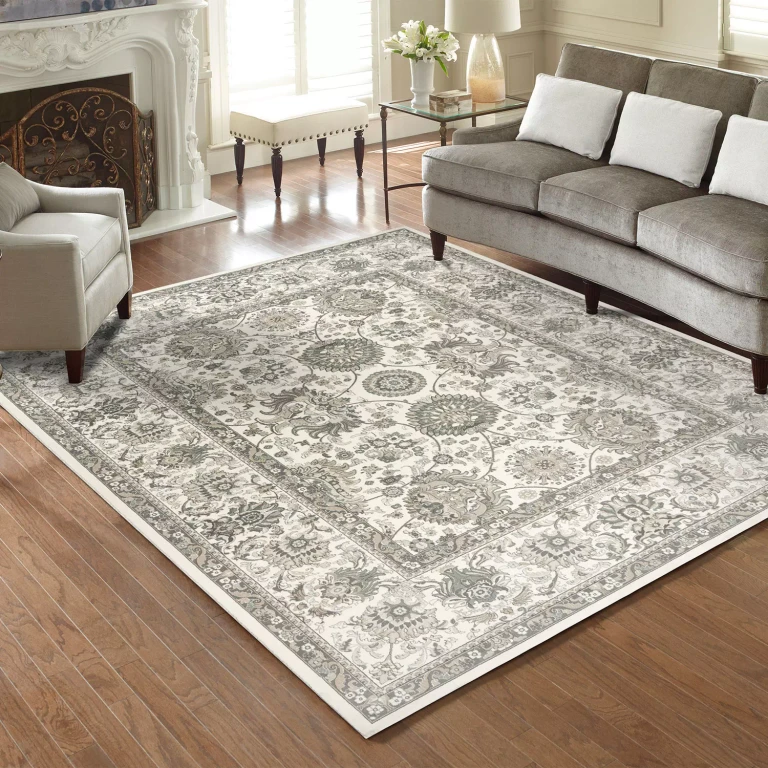 Majestic Astor Traditional Persian Area Rug:- Astor Ivory, 5'x7'