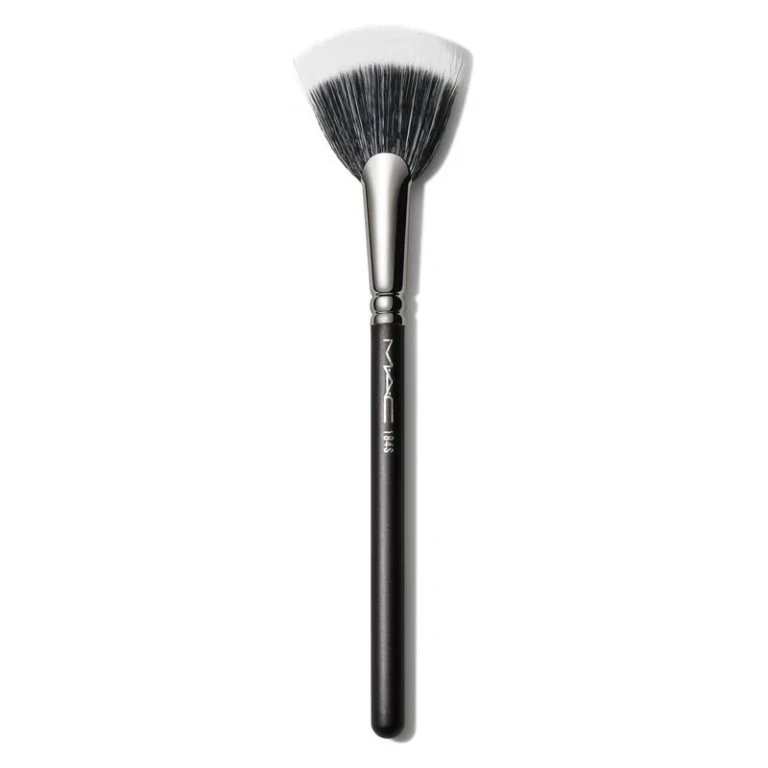Mac Brush 184S - Flat fan brush with two types of bristles