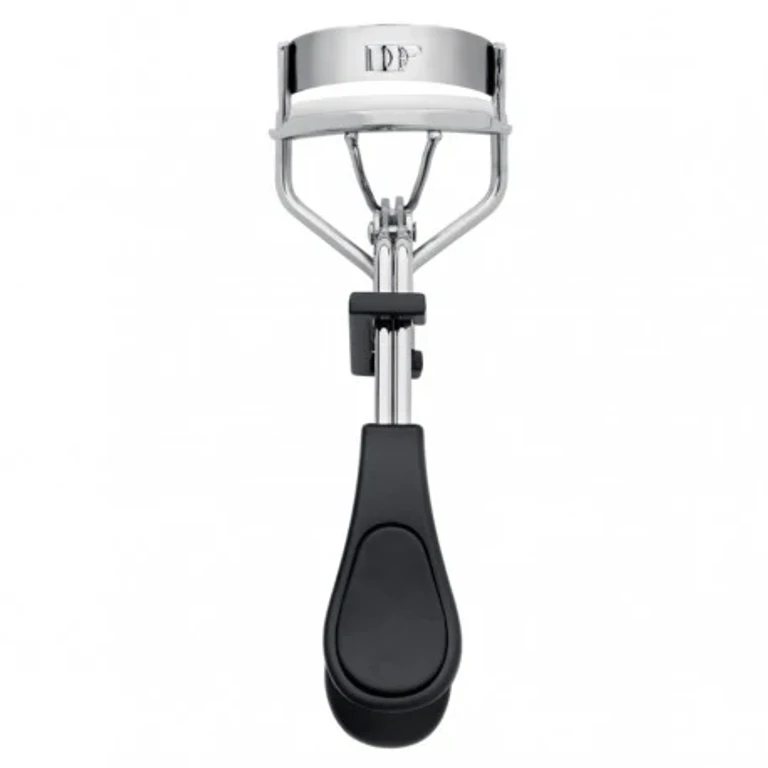Eyelash curler