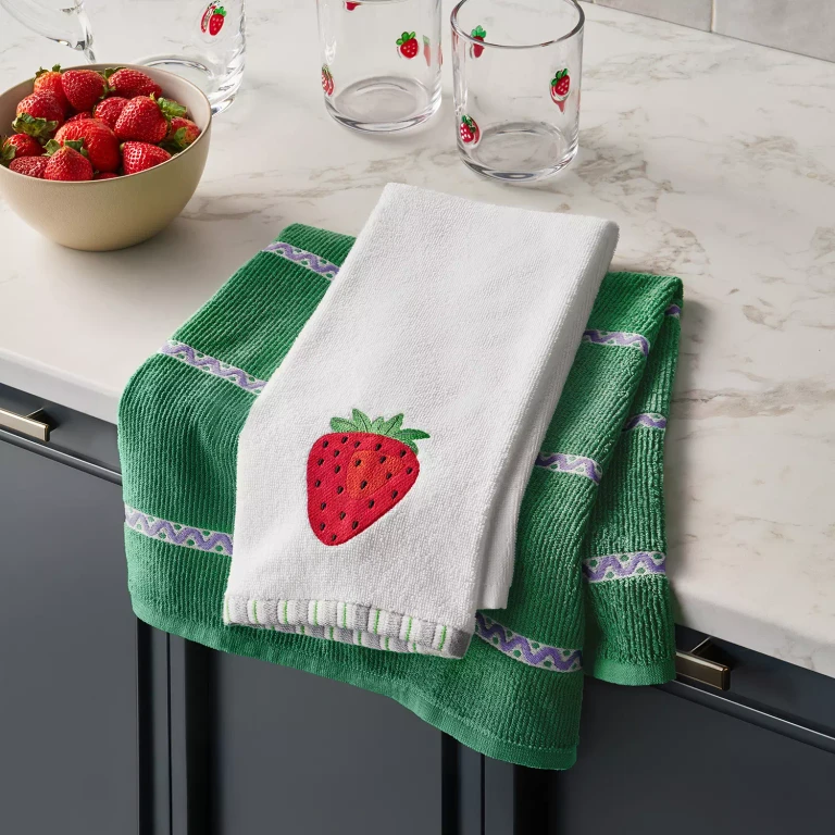 Fruit Capsules Kitchen Towel Set, 8-Pack: Strawberry:- Strawberry