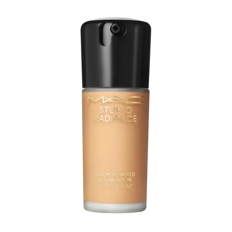 Mac Studio Radiance Serum Powered Foundation - Hydraterende make-up 30ml NC40
