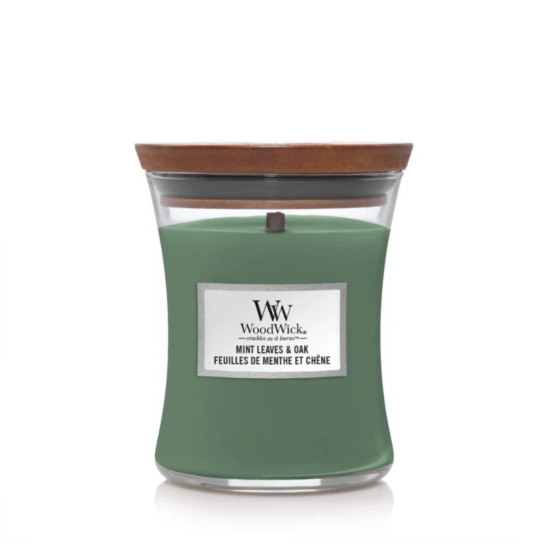 Scented candle with mint leaves and oak jar - 275.0 g