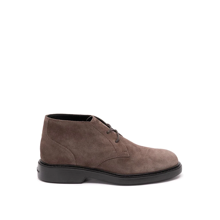 H669 Chukka Ankle Boots