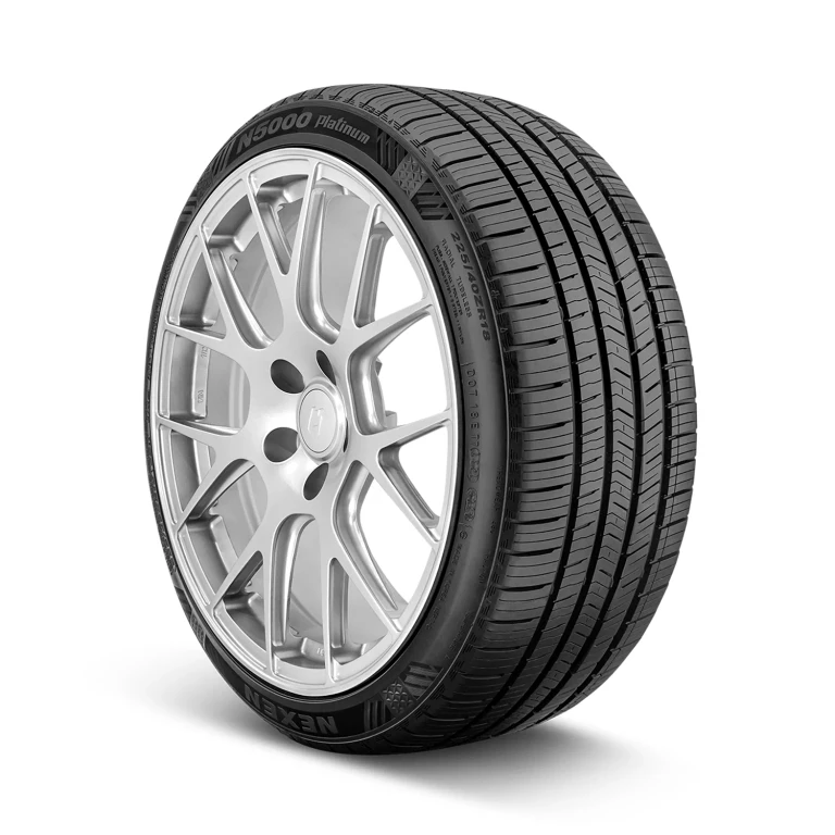 N5000 Platinum - 235/45R18/XL 98W Tire