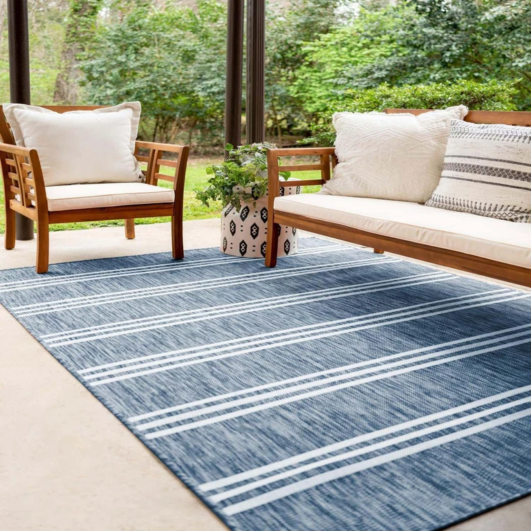 Anguilla Outdoor Rug:- Blue, 7' x 10'
