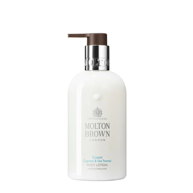 Molton Brown Loción Corporal Coastal Cypress & Sea Fennel