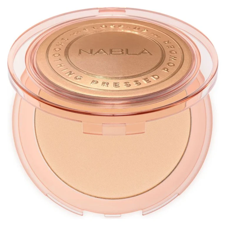 Close-Up Smoothing Compact Powder Medium 11.5 G
