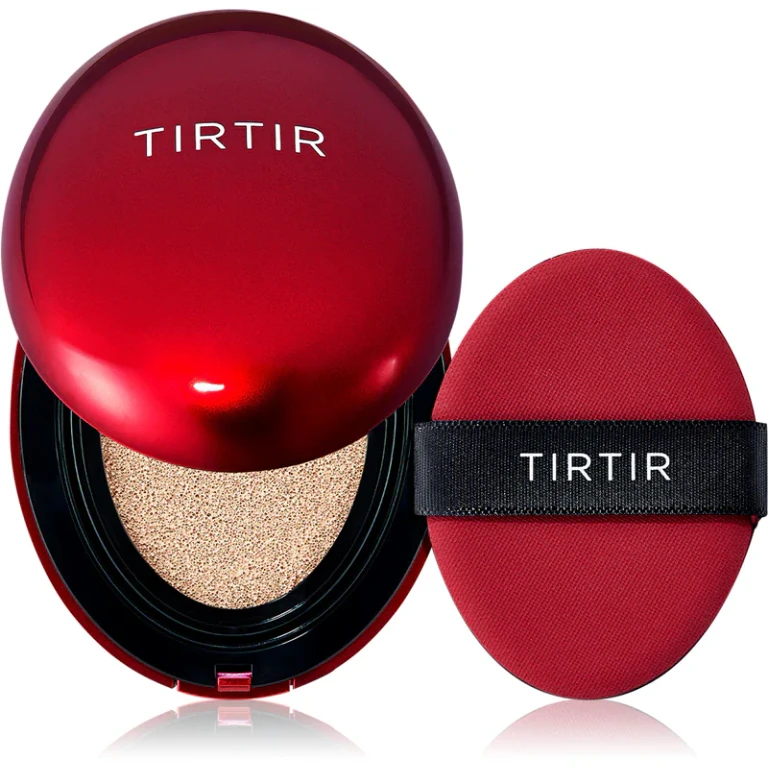 Mask Fit Red Mini long-lasting foundation color 21C Cool Ivory 4.5 g