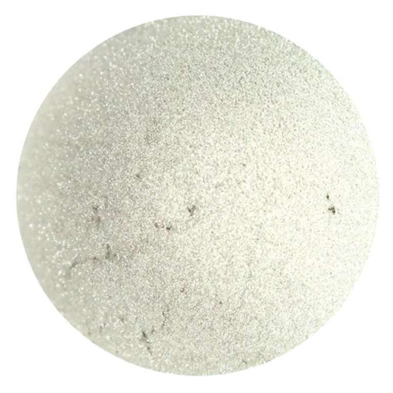 White Illuminating Powder Eyeshadow (1g)