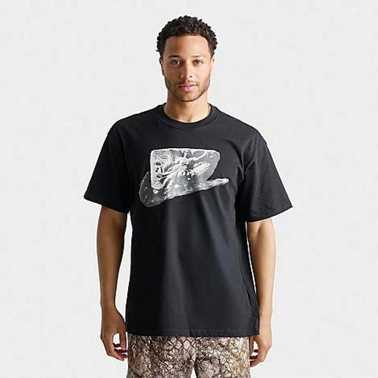 Nike Men's Sportswear Swoosh Stone T-Shirt in Black Size: Small