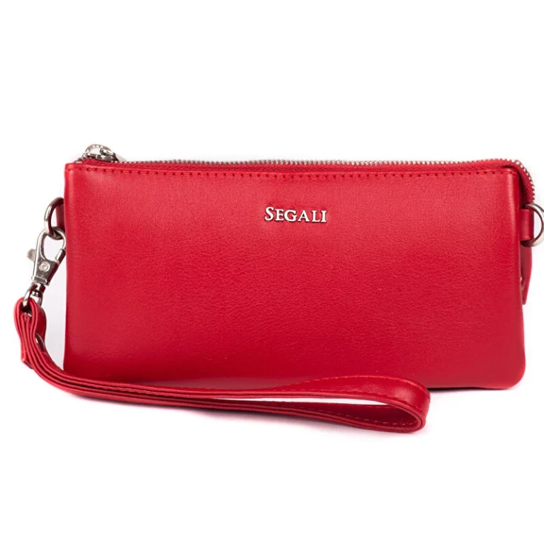 Women's Leather Shoulder Bag in red