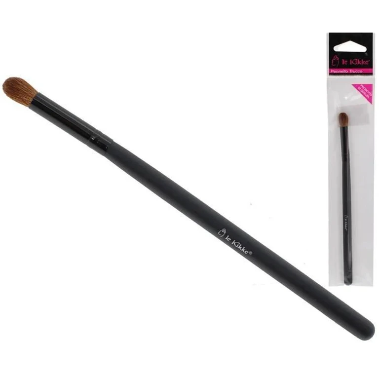 Black handle eyeshadow blender brush