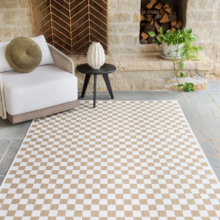 Rupert Essenza Indoor/Outdoor Area Rug:- 7'10' x 10'