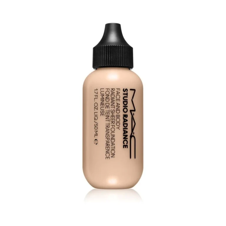 MAC Studio Radiance Face and body foundation W1 50 ml