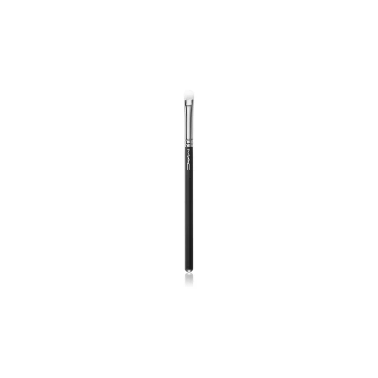 Brush for MAC 239s blend eyeshadows