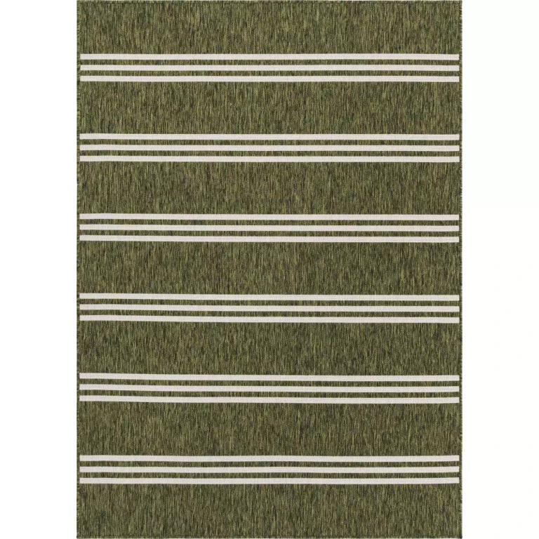 Anguilla Outdoor Rug:- Green, 5' 3' x 8'