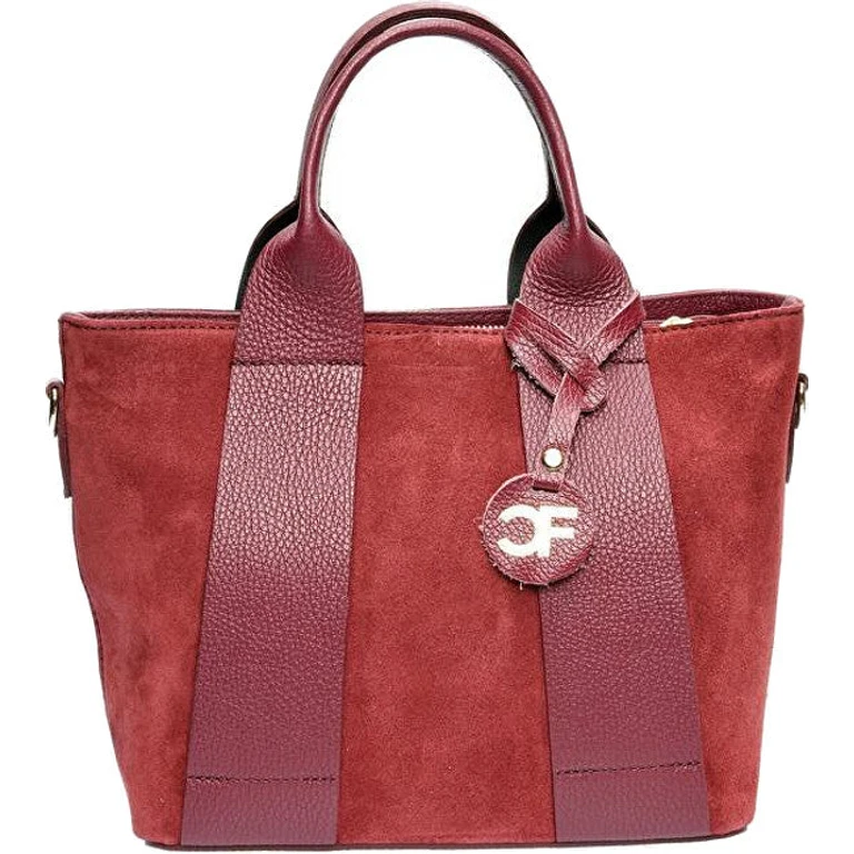 Women's Leather Handbag in wine color
