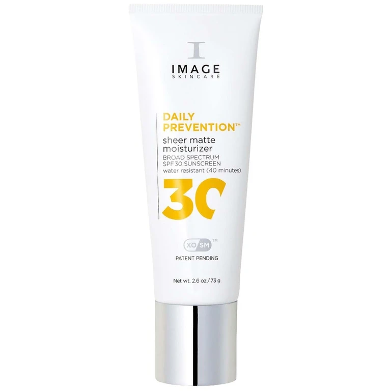 每日防护清透哑光保湿霜 SPF 30