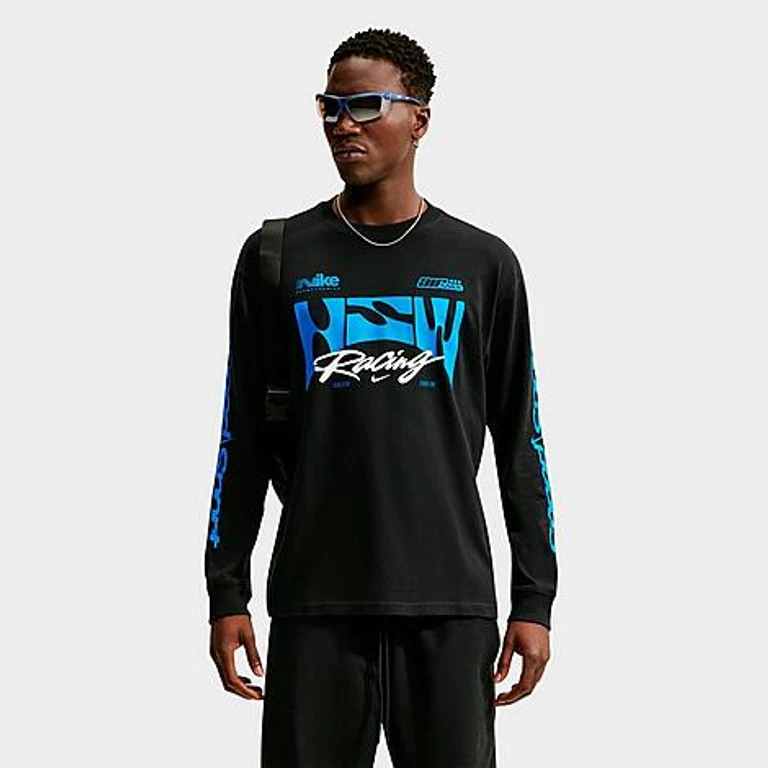 Nike Men's Sportswear Swoosh Speed Graphic Long-Sleeve T-Shirt in Black Size: XS