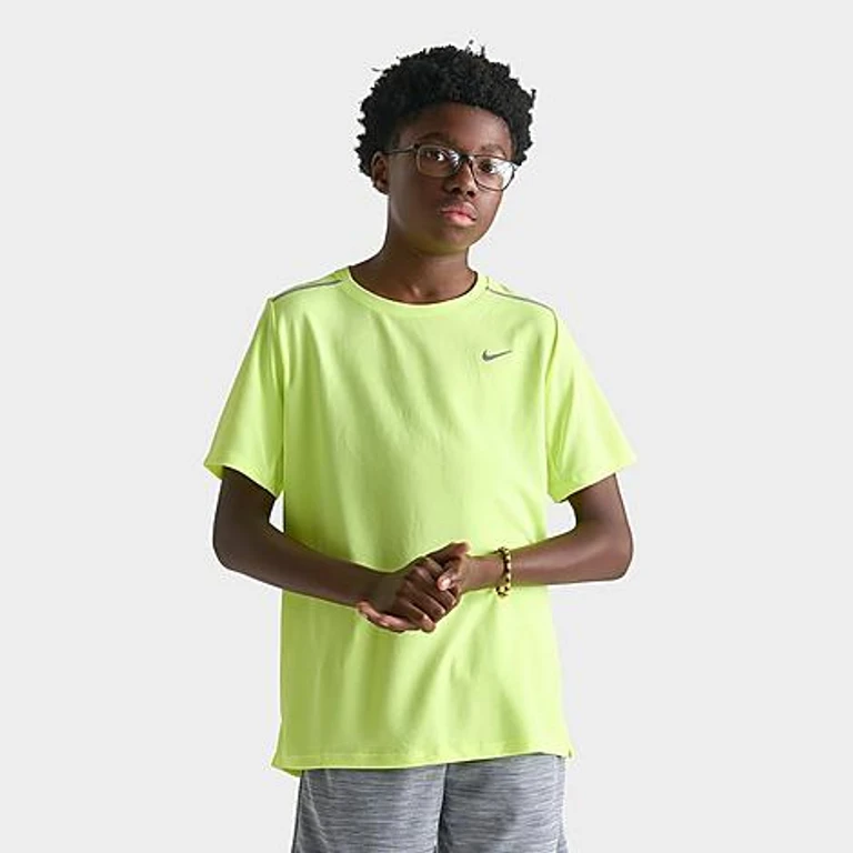 Nike Big Kids Miler Dri-FIT Training T-Shirt in Volt Heather Size: Small
