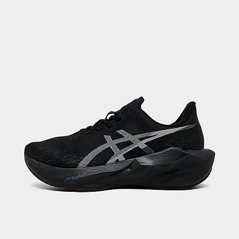 NOVABLAST 6 hardloopschoenen in het zwart