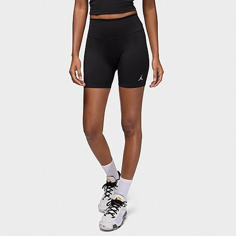 Shorts Jordan Sport Dri-FIT de cintura alta en negro/blanco
