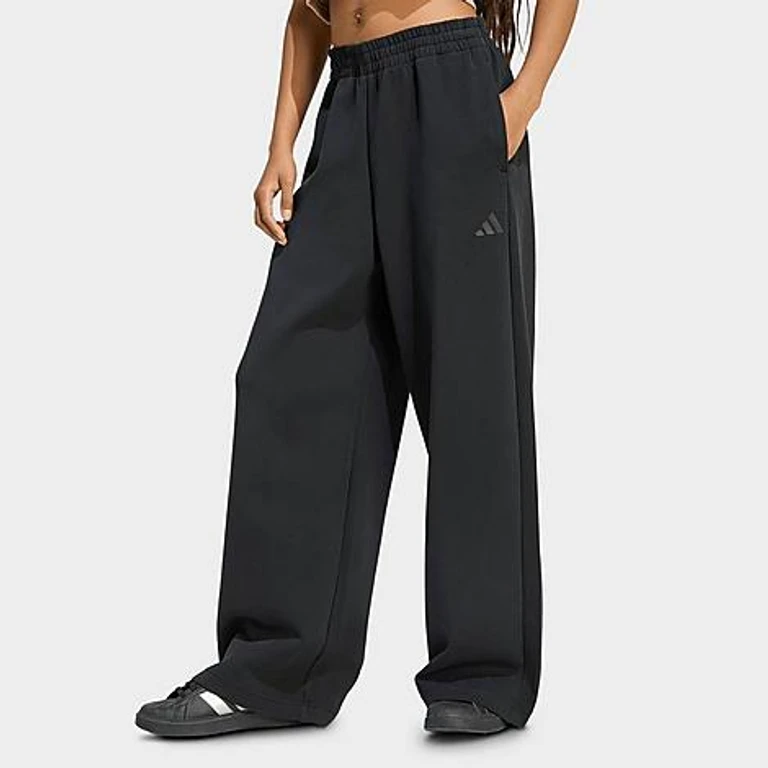 Women's Sportswear Soft Lux Straight Leg Pants in Black Size: XS