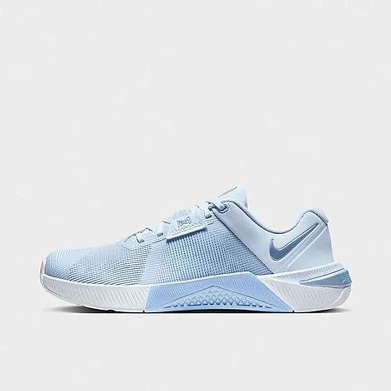 Women's Metcon 10 Training Shoes in Hydrogen Blue/Aluminum/Football Grey Size: 5.0