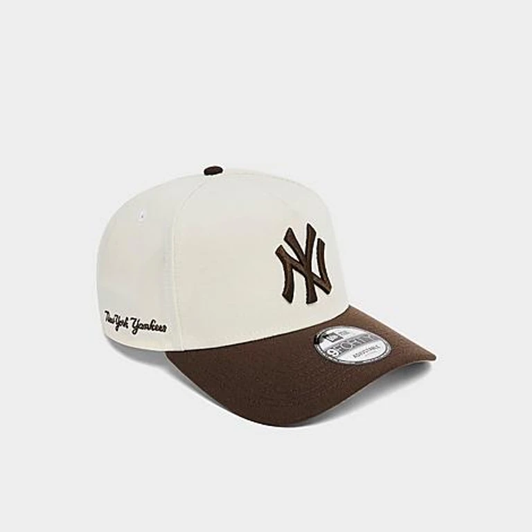 New York Yankees MLB Walnut 9FORTY A-Frame Snapback Cap in Chrome/Walnut