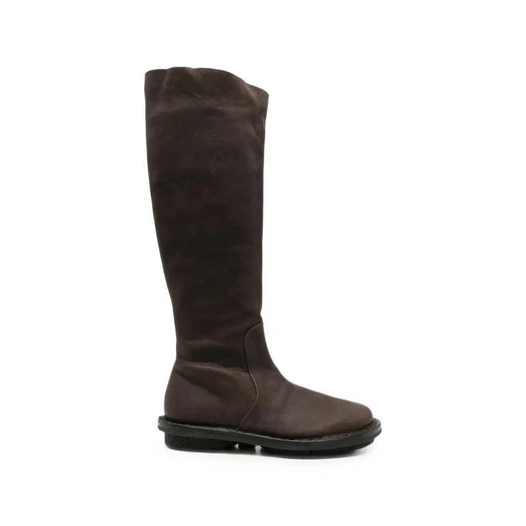 Boots Brown "Scout"