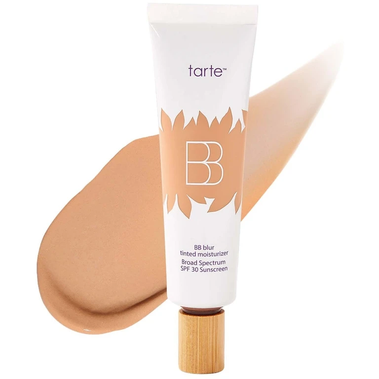BB Blur Tinted Moisturiser Broad Spectrum SPF 30 Sunscreen (Various Shades) - Medium