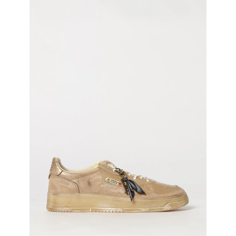 Medalist Low Super Vintage Patent Leather Sneakers with Worn Effect (AVLMTW01)