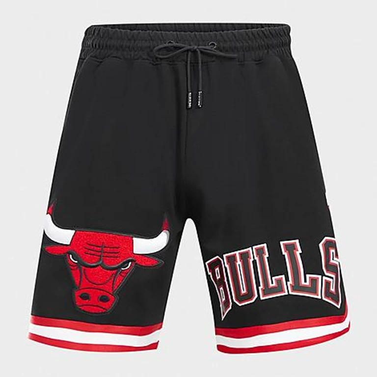 Pantalones cortos de chenilla clásicos Pro Standard Chicago Bulls NBA en negro