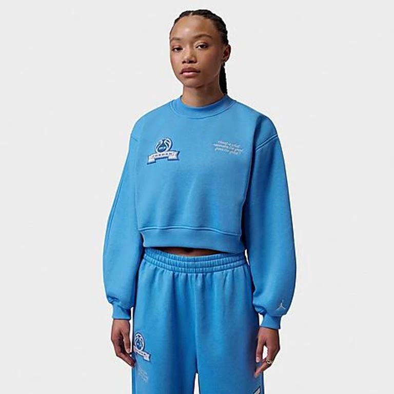 Brooklyn Fleece Cropped Crewneck Sweatshirt in Blau Beyond/Sail
