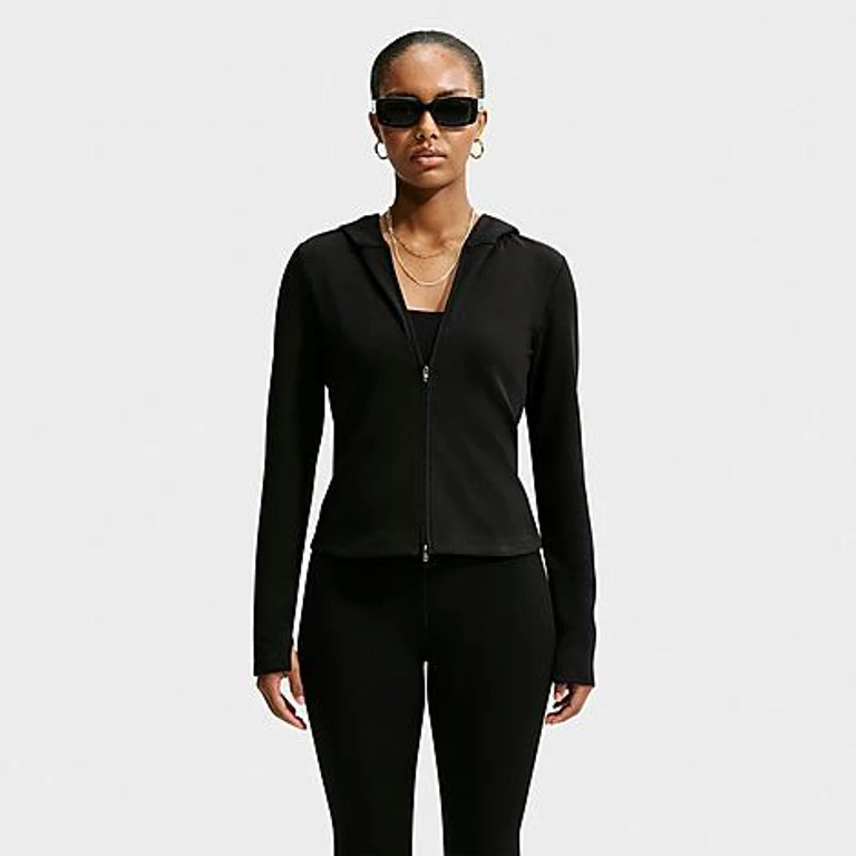 Nike Women's Sportswear Chill Knit Slim Long-Sleeve Full-Zip Top in Black/White Size: XS