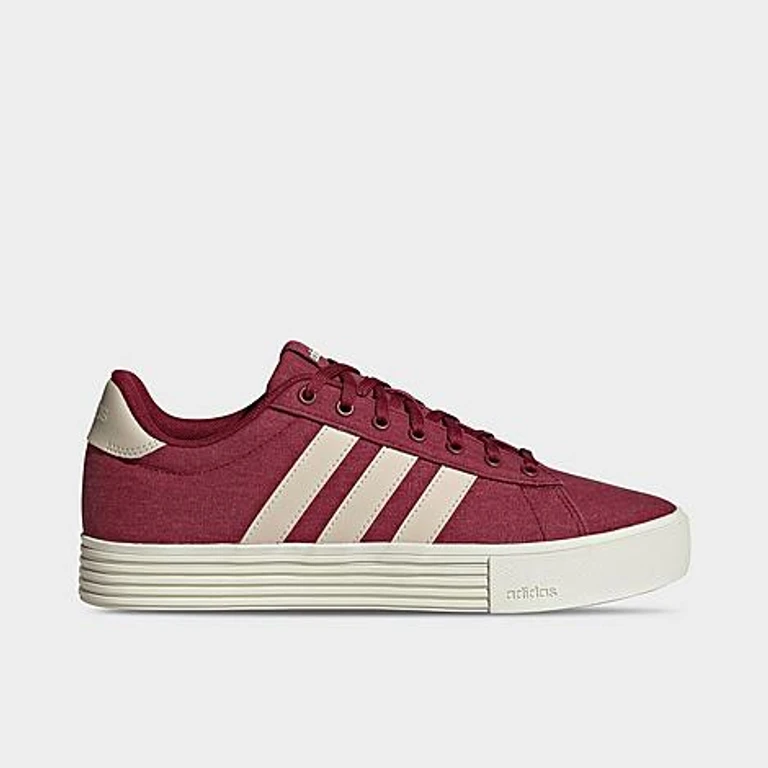Men's Daily 4.0 Casual Shoes in Collegiate Burgundy/Crystal Linen/Off White Size: 7.5