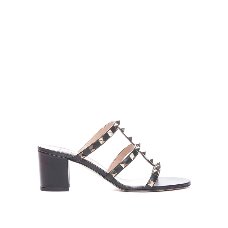 Sandalias Mule Rockstud de Valentino Garavani