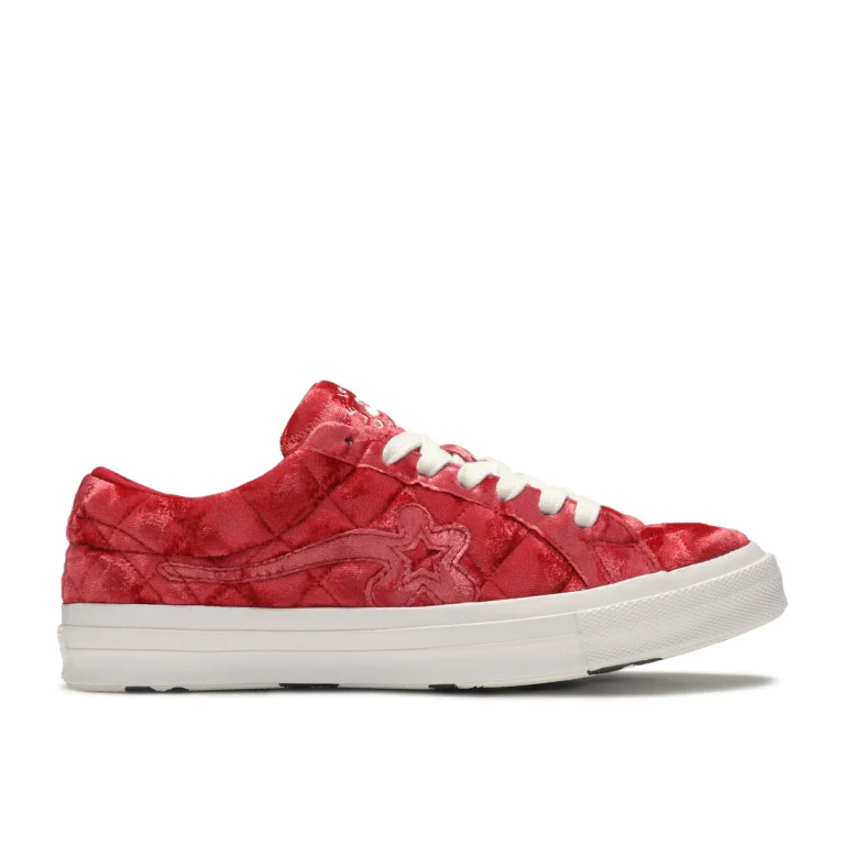 Chuck Taylor All Star Men's Low-Top Sneakers - Red Canvas