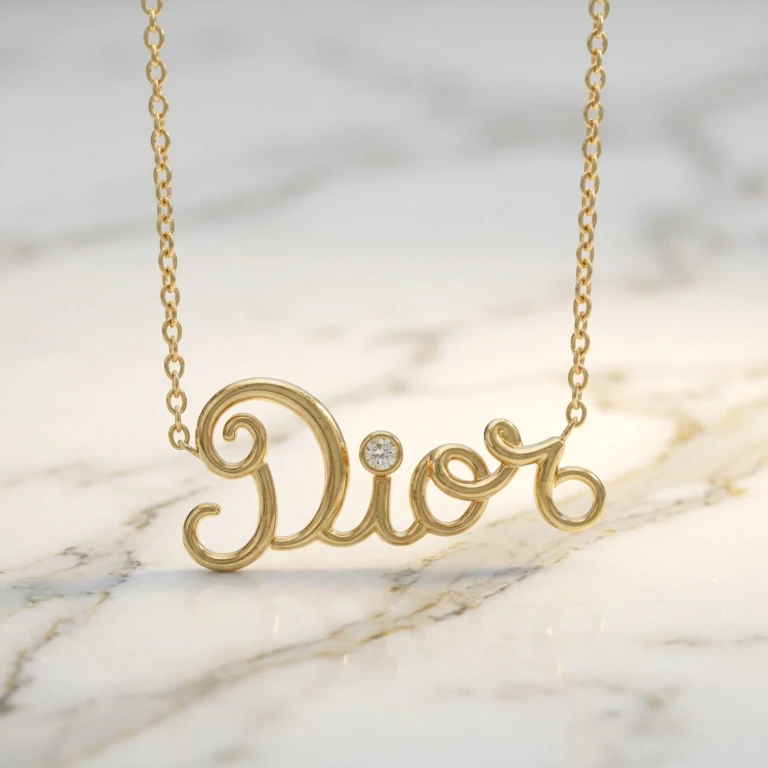 Dioramour · 18K Yellow Gold