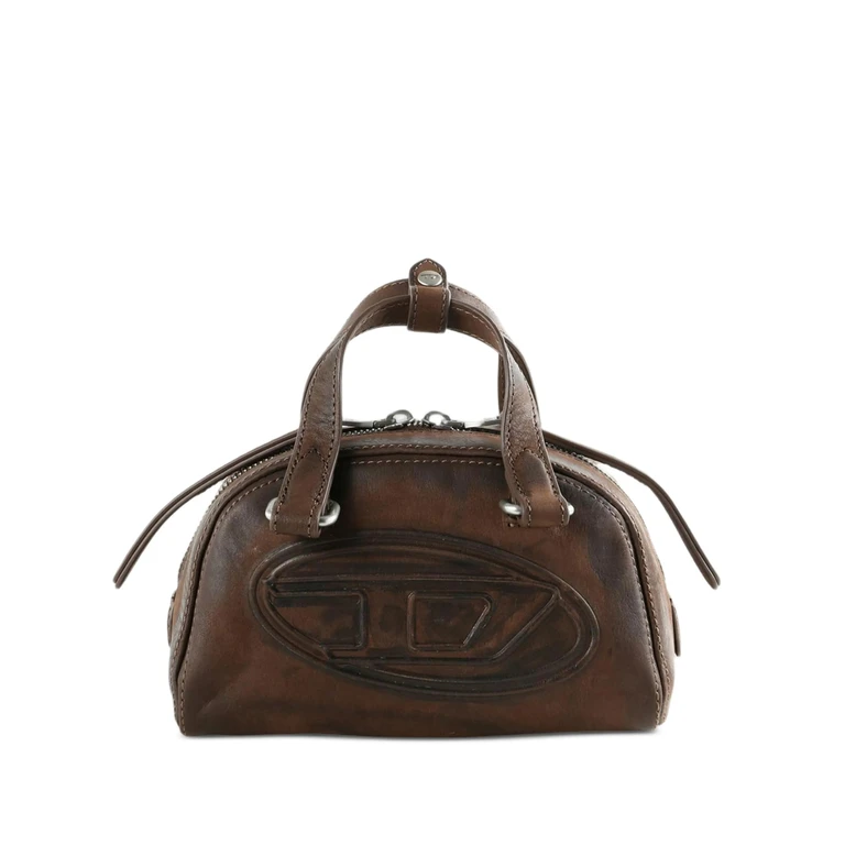 Oval D Leather Shoulder Bag