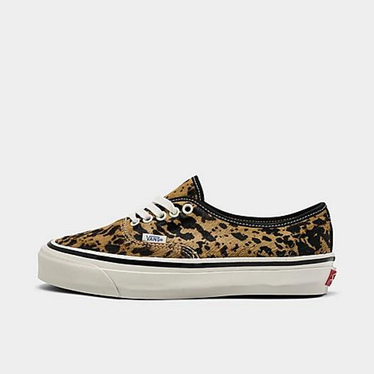 Women's Premium Authentic Casual Shoes in Cow Marshmallow Size: 6.0