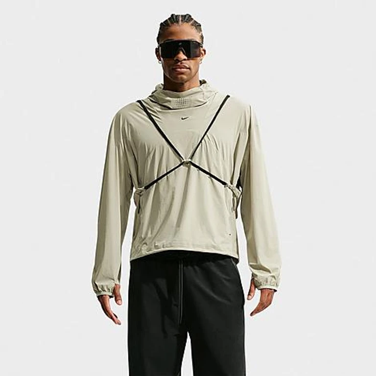 Men's Tech Helios Dri-FIT Convertible Pullover Top in Spruce Fog/Light Pumice/Black Size: XS